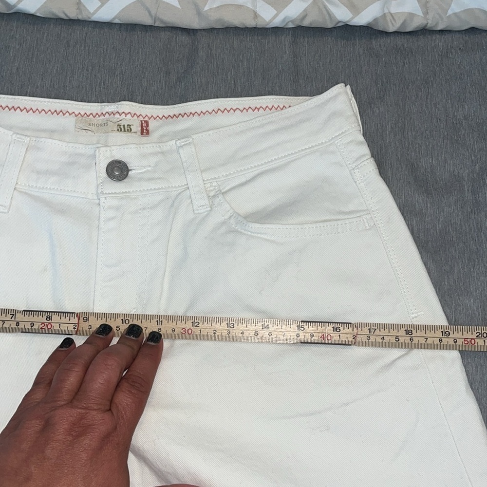Levi's 515 White Denim Shorts. Size 6 Excellent condition - Picture 10 of 12
